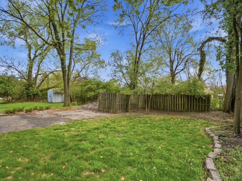 3935 St James Avenue, Silverton, OH 45236 Photo 44