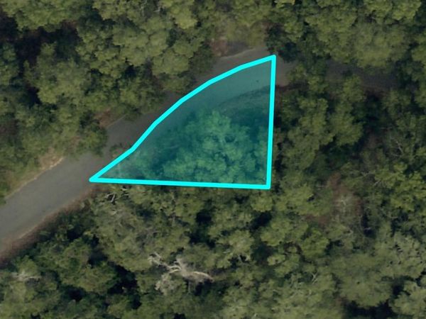 7722 ELROD ROAD , MILTON, FL 32583