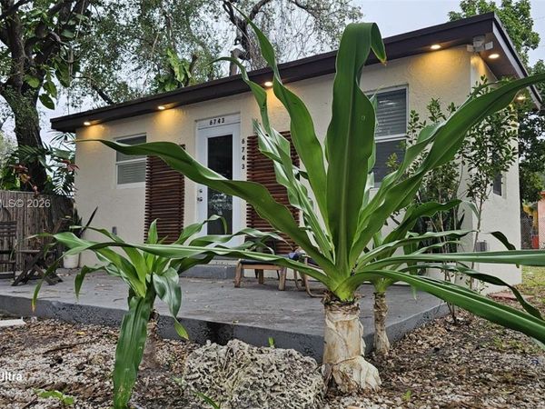 6743 NW 4th Ave , Miami, FL 33150