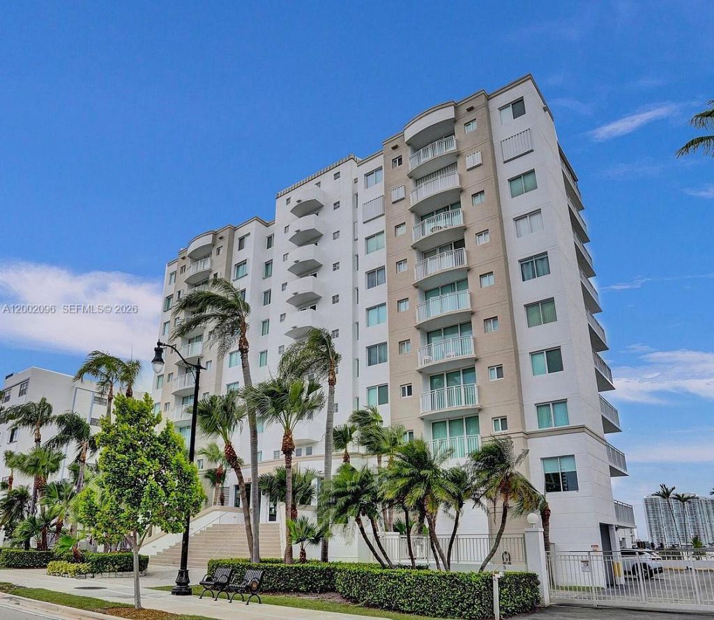18000 N Bay Rd , Unit 201, Sunny Isles Beach, FL 33160 Photo