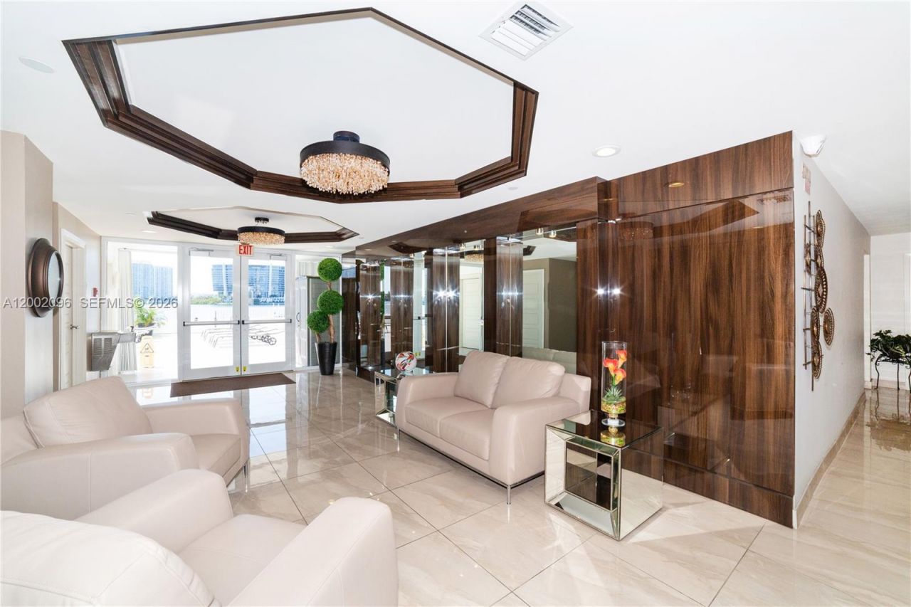 18000 N Bay Rd , Unit 201, Sunny Isles Beach, FL 33160 Photo