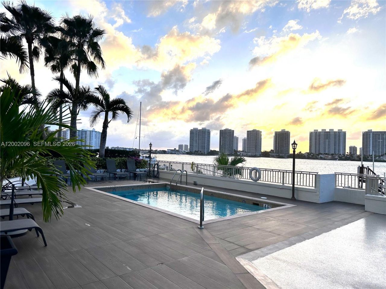 18000 N Bay Rd , Unit 201, Sunny Isles Beach, FL 33160 Photo