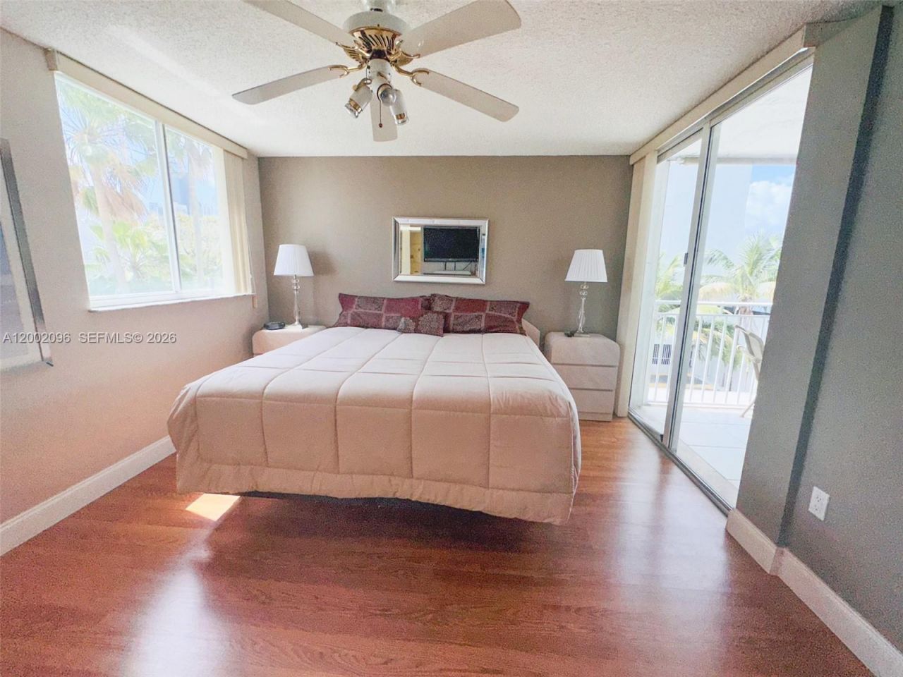 18000 N Bay Rd , Unit 201, Sunny Isles Beach, FL 33160 Photo