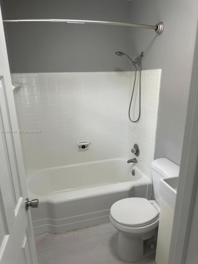 2016 Miami Rd , Unit B, Fort Lauderdale, FL 33316 Photo