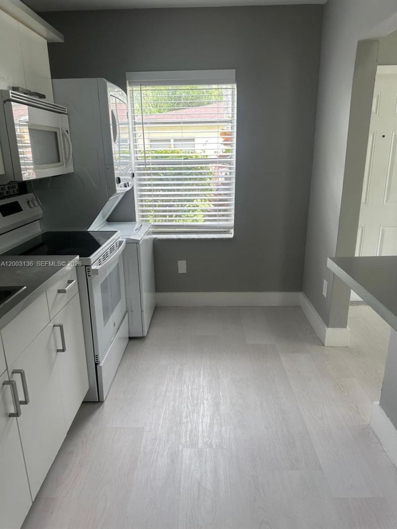 2016 Miami Rd , Unit B, Fort Lauderdale, FL 33316 Photo