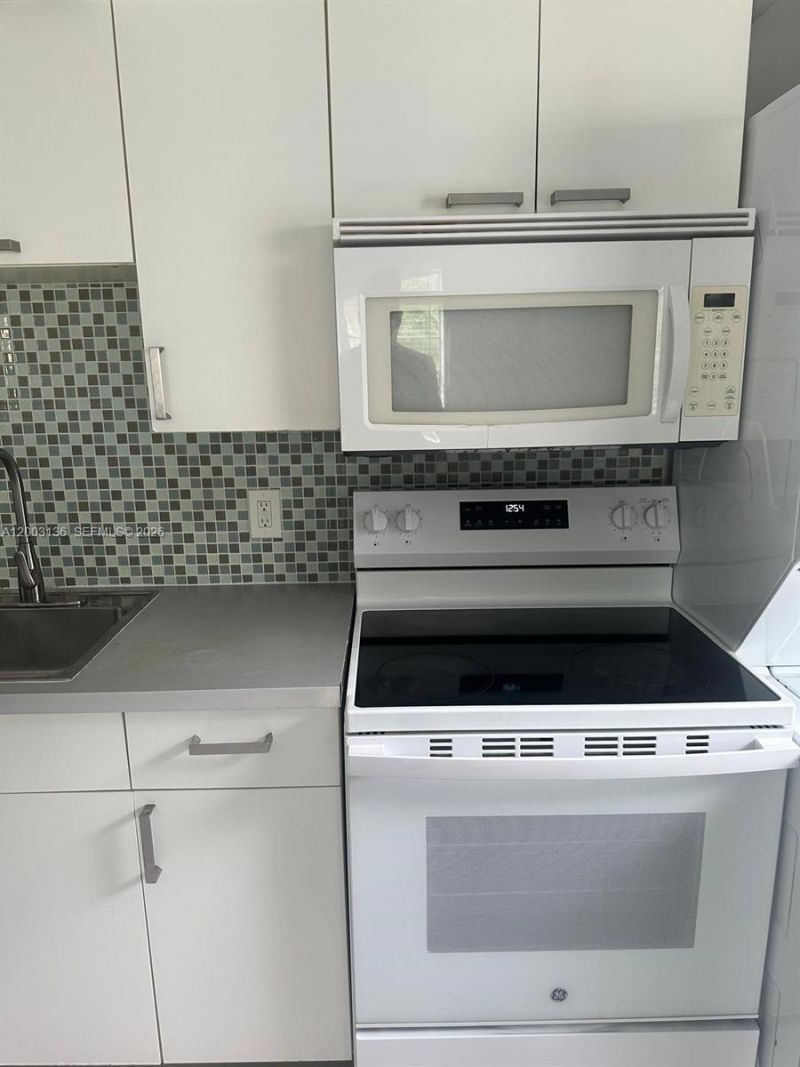 2016 Miami Rd , Unit B, Fort Lauderdale, FL 33316 Photo