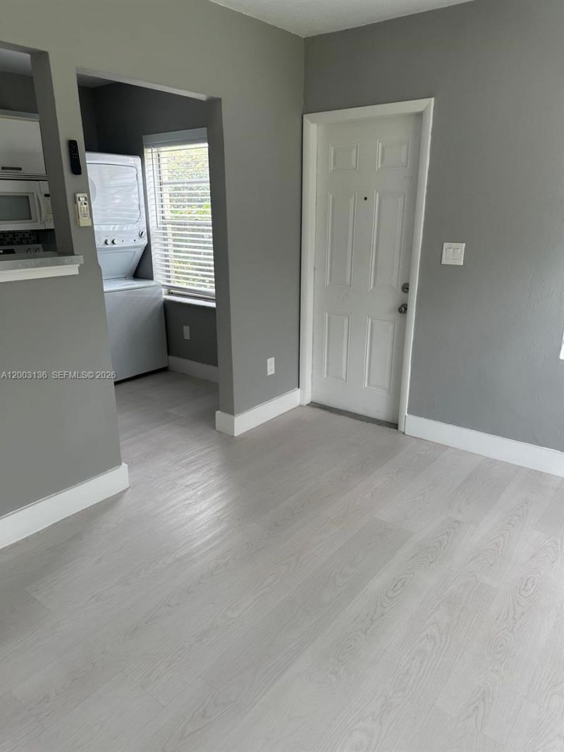 2016 Miami Rd , Unit B, Fort Lauderdale, FL 33316 Photo