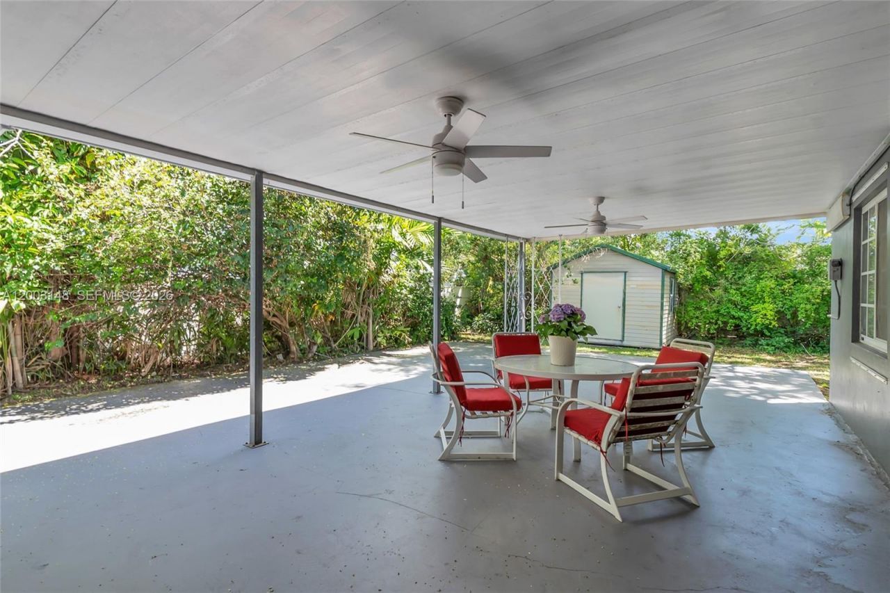 5971 W 13th Ave , Hialeah, FL 33012 Photo