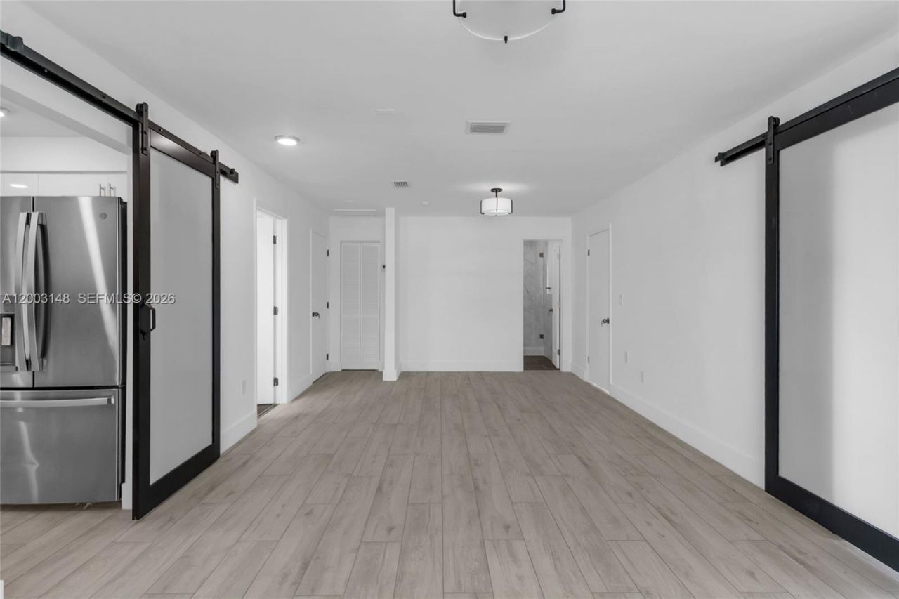 5971 W 13th Ave , Hialeah, FL 33012 Photo