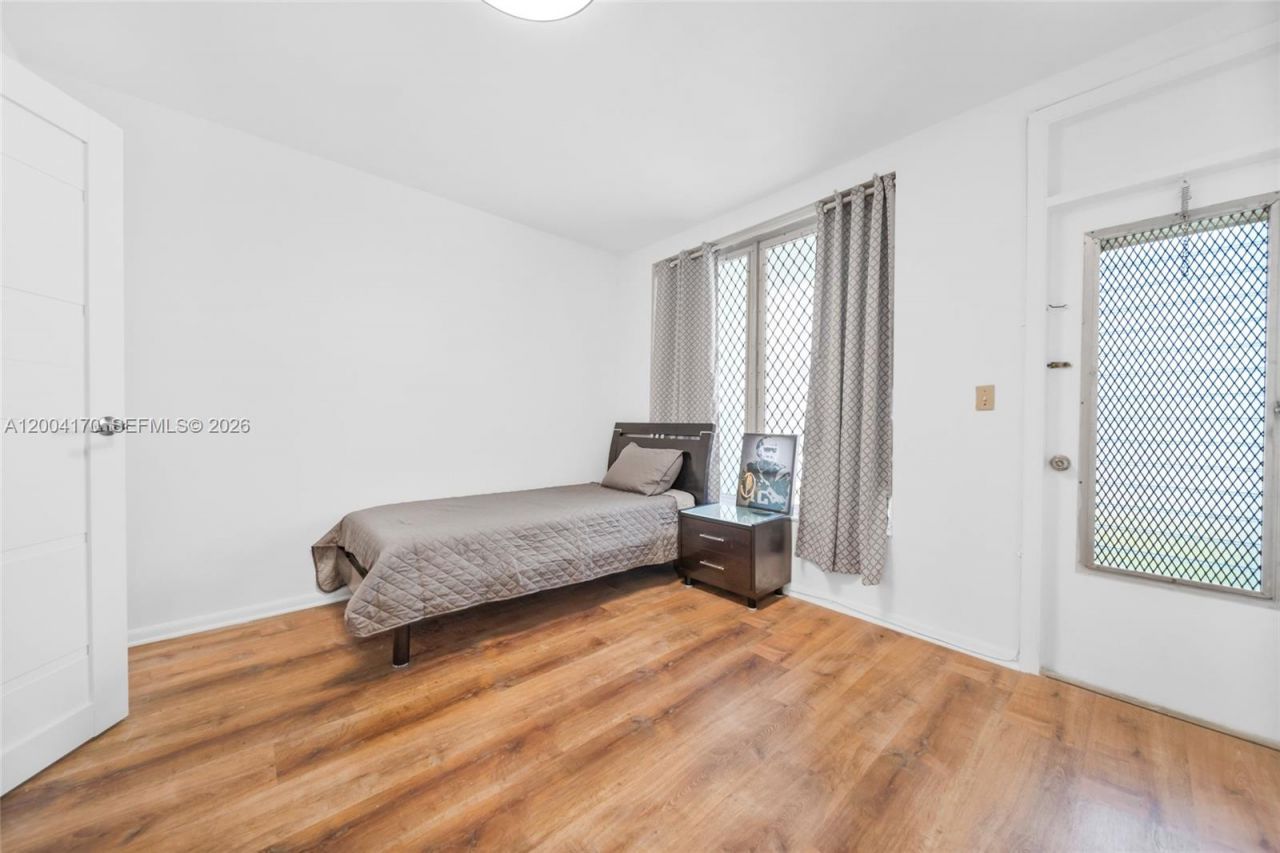 1150 Euclid Ave , Unit 110, Miami Beach, FL 33139 Photo