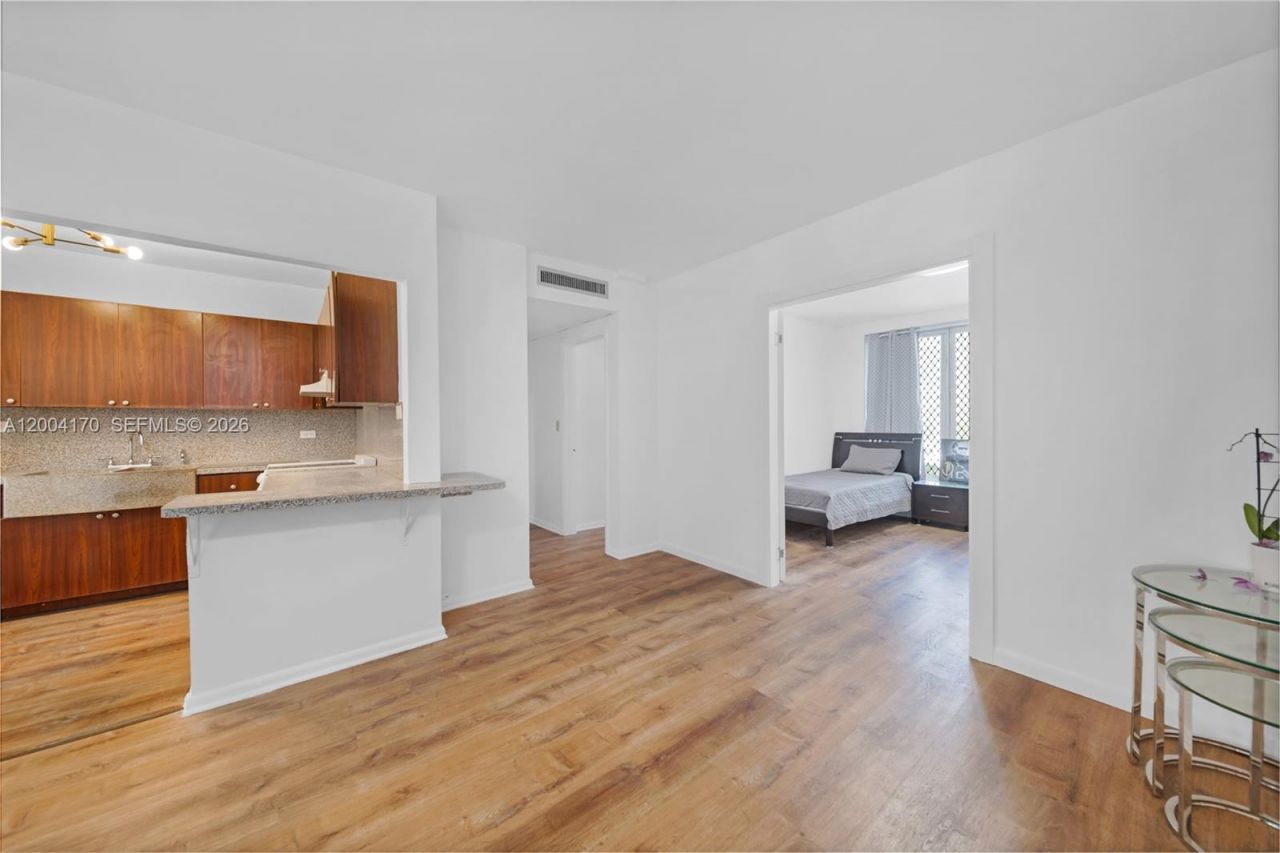 1150 Euclid Ave , Unit 110, Miami Beach, FL 33139 Photo