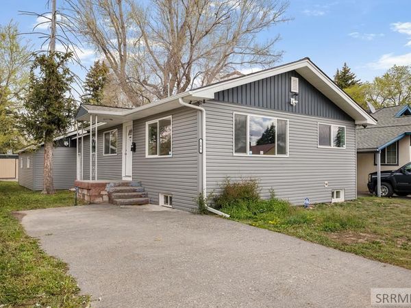 141 College Street, IDAHO FALLS, ID 83402