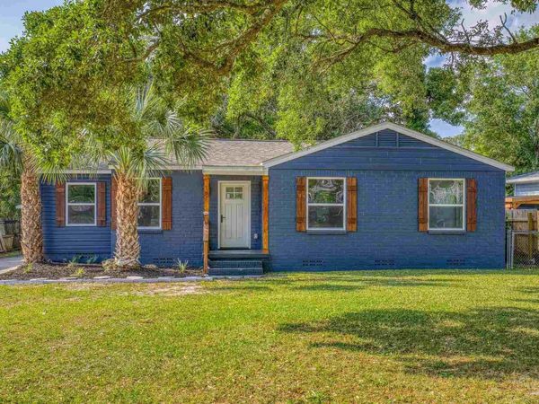 107 Gilliland Rd, Pensacola, FL 32507