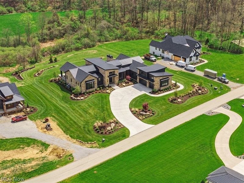 6027 Macdougall Lane, Sharon, OH 44256 Photo 11