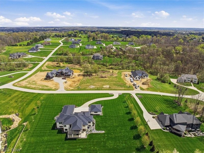 6027 Macdougall Lane, Sharon, OH 44256 Photo 5