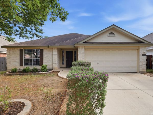 2414 DOVE CROSSING DR, New Braunfels, TX 78130