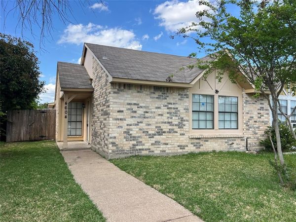 4604 Nervin Street, The Colony, TX 75056