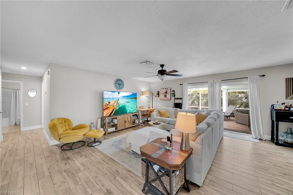 873 Hofstra Dr, Fort Myers, FL 33919 Photo