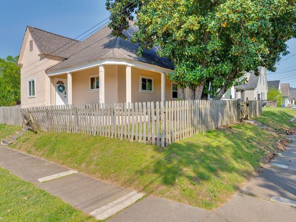 1601 Kirby Avenue , Chattanooga, TN 37404