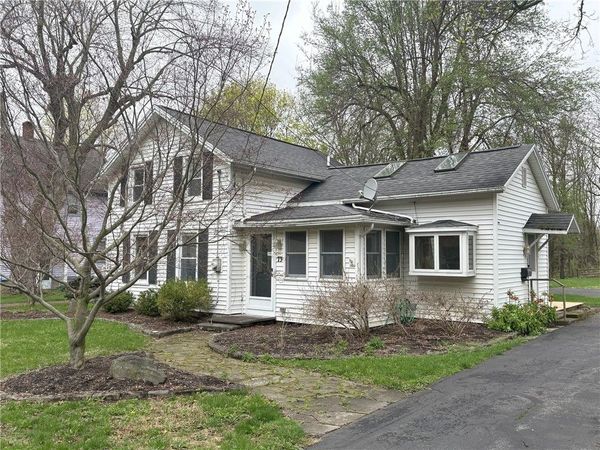 73 Maplewood Avenue, Honeoye Falls, NY 14472