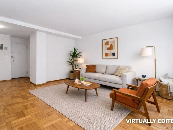 21-80 33rd Road , Unit 6B, Astoria, NY 11106