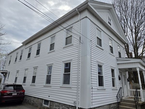 11 Mount Pleasant St, Unit 1, Waltham, MA 02452