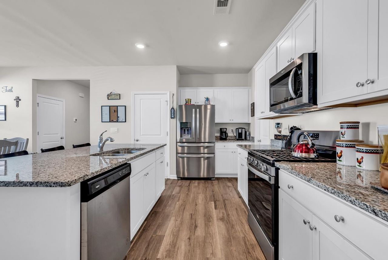 514 Hogwart Ln. Photo 14