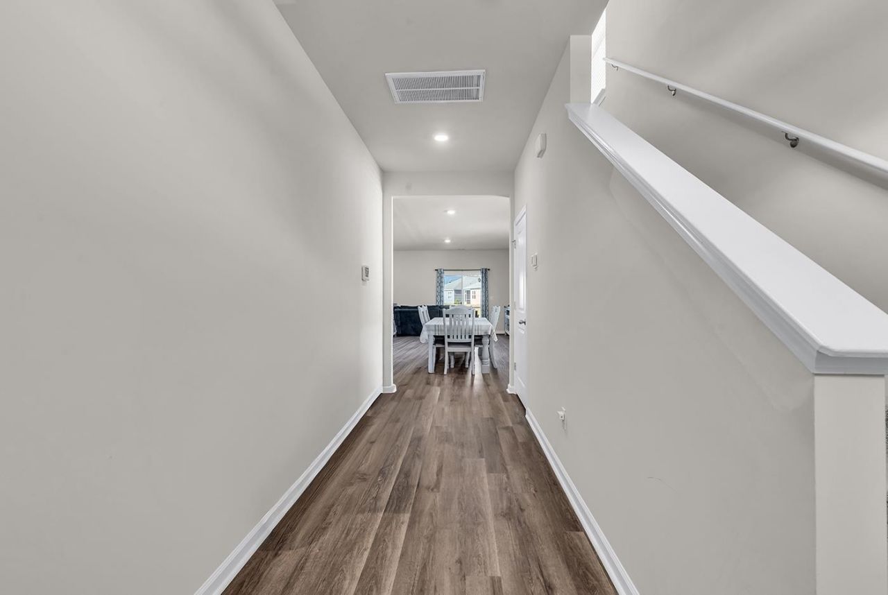 514 Hogwart Ln. Photo 15