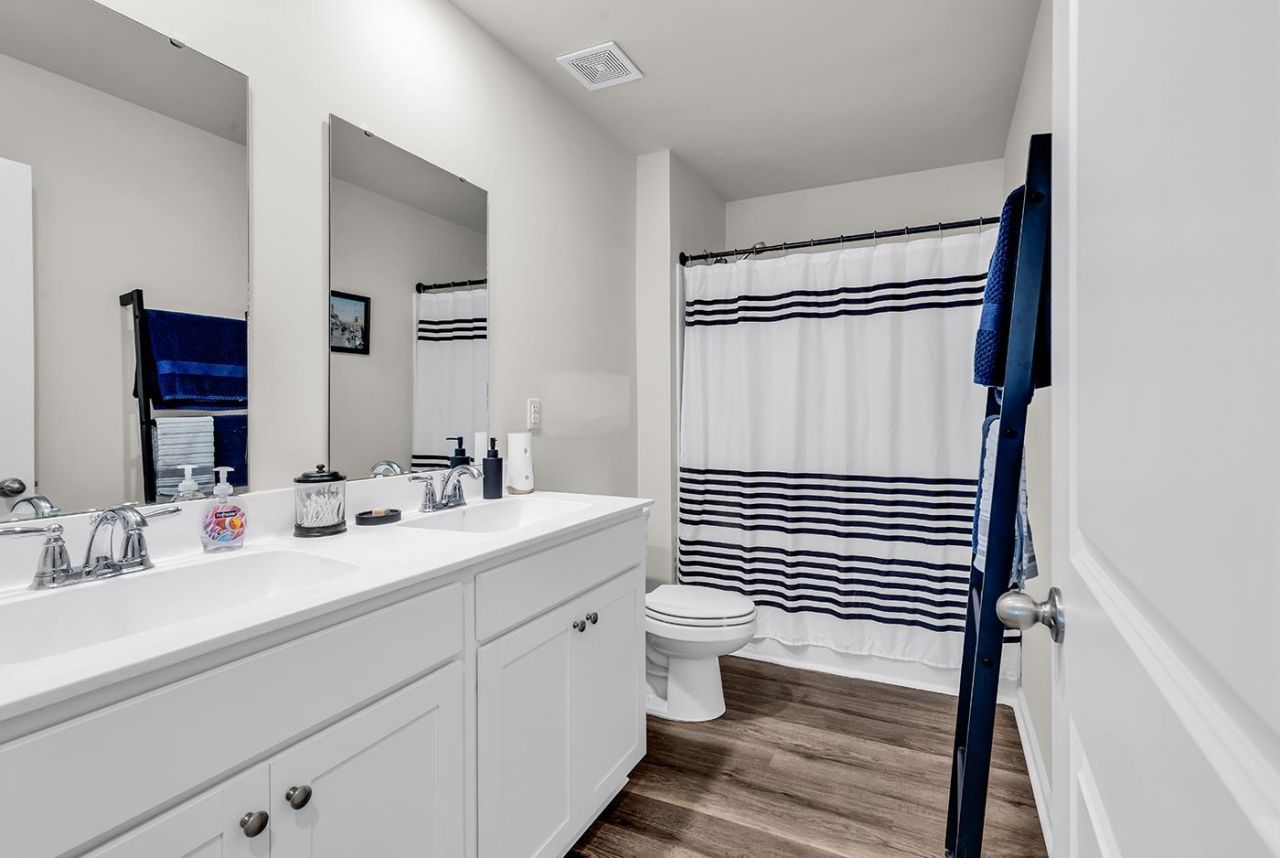 514 Hogwart Ln. Photo 22