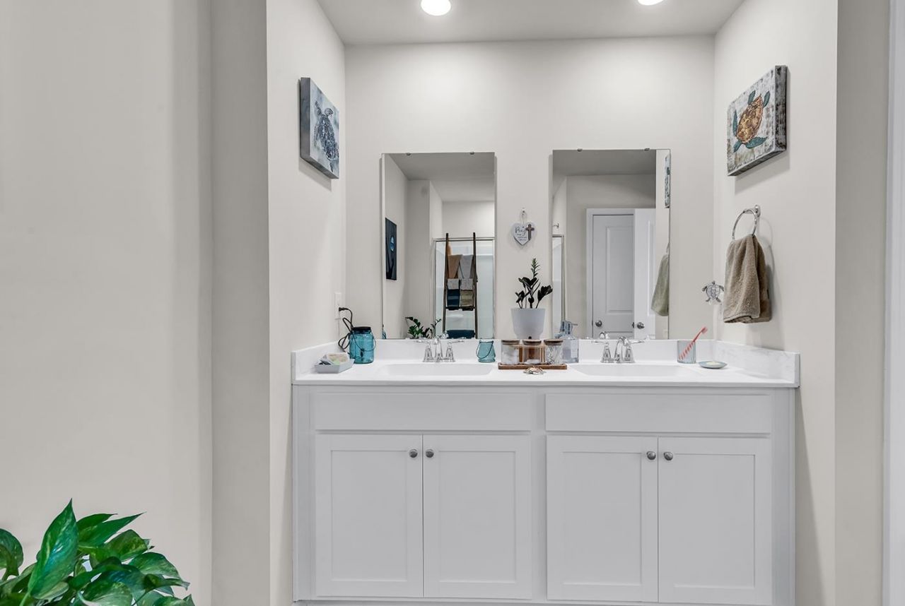 514 Hogwart Ln. Photo 37