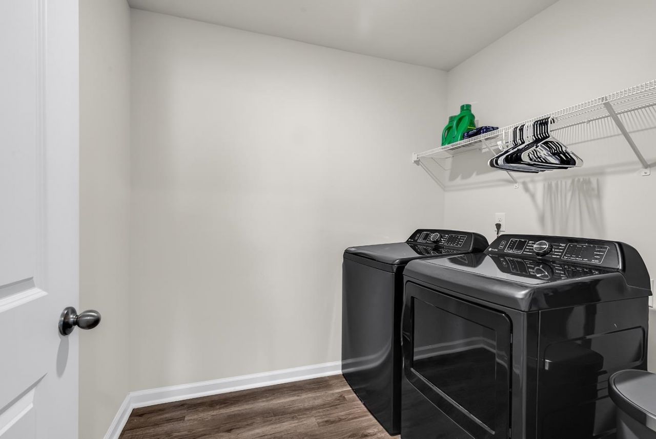 514 Hogwart Ln. Photo 39