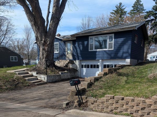 215 N 11th Street , Montevideo, MN 56265