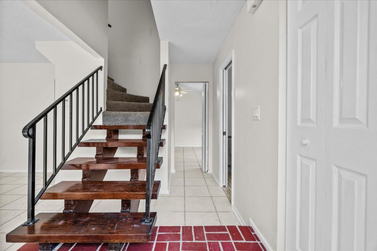 3548 Gardens East Drive, Unit B, Palm Beach Gardens, FL 33410 Photo
