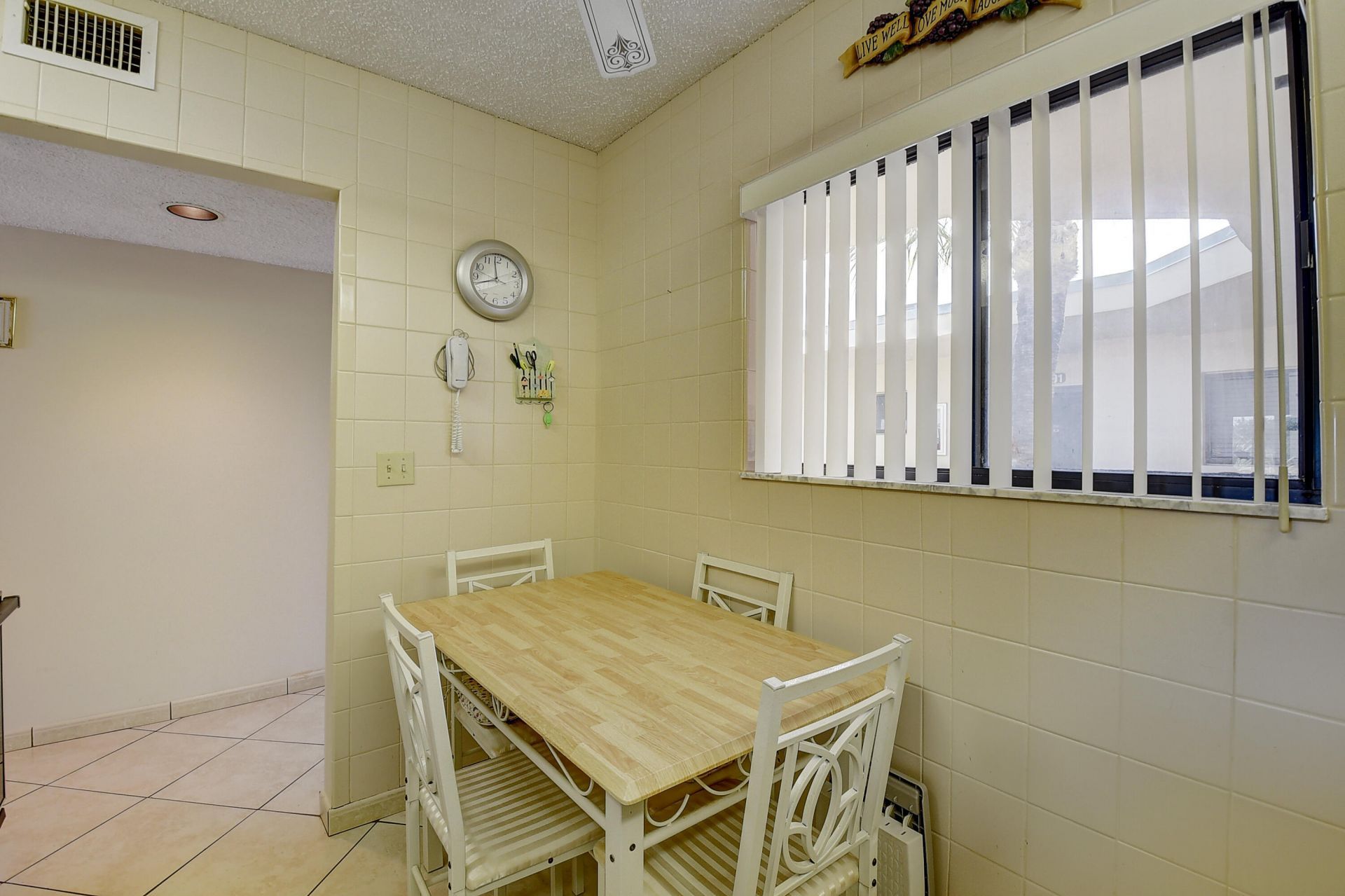 5370 Las Verdes Circle, Unit 324, Delray Beach, FL 33484 Photo
