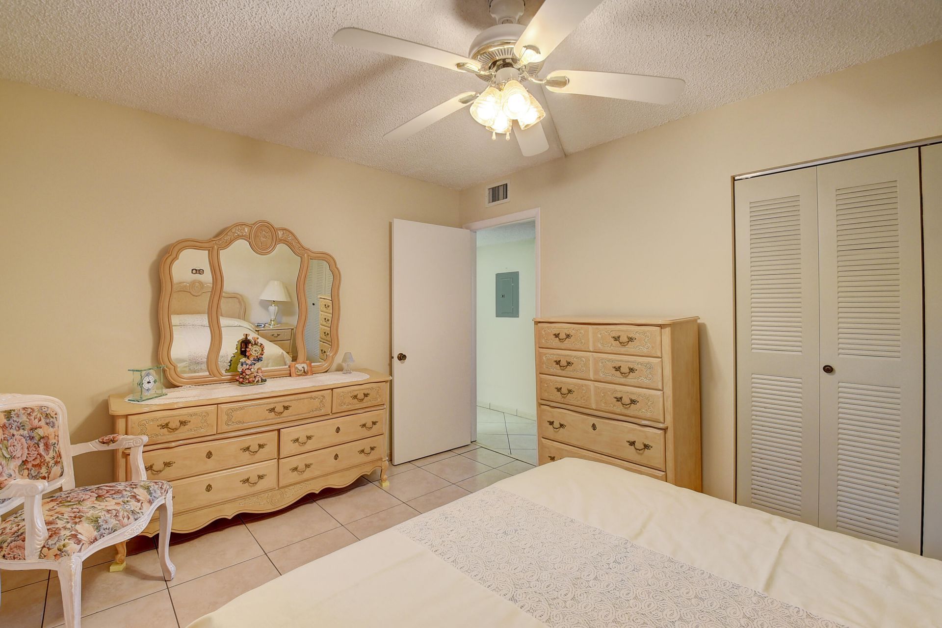 5370 Las Verdes Circle, Unit 324, Delray Beach, FL 33484 Photo