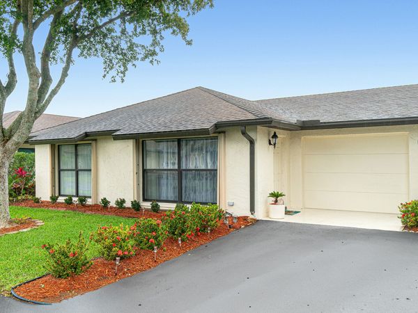 10127 Eaglewood Terrace, Unit A, Boynton Beach, FL 33436