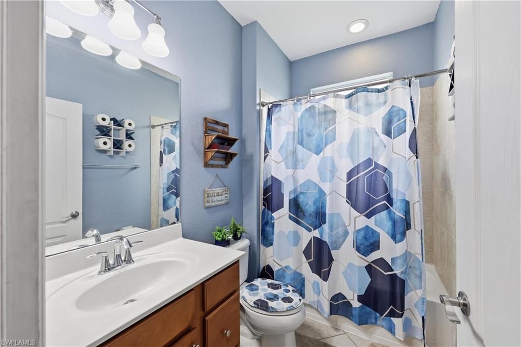 2446 Heydon Cir E, Naples, FL 34120 Photo