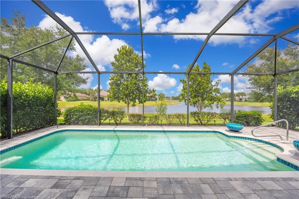 2446 Heydon Cir E, Naples, FL 34120 Photo