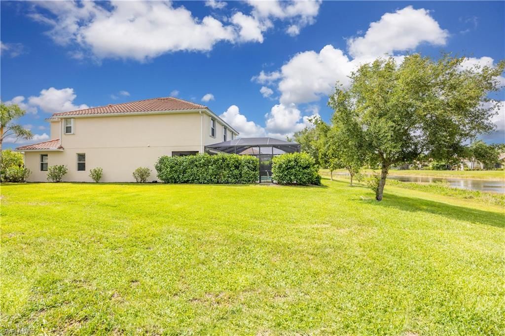 2446 Heydon Cir E, Naples, FL 34120 Photo