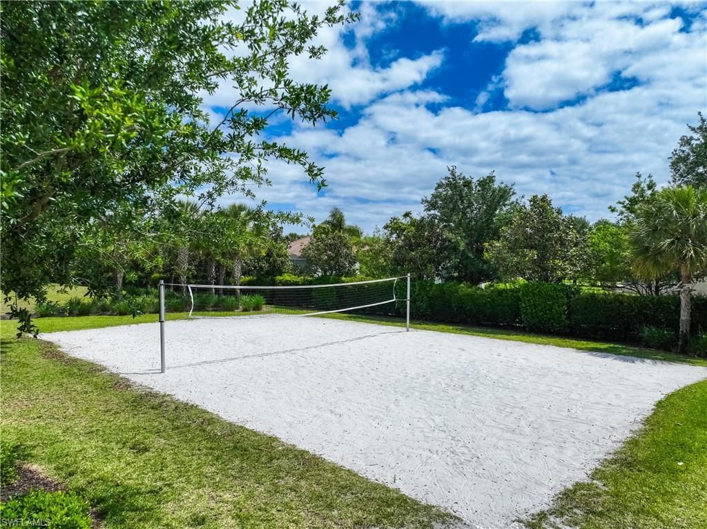 2446 Heydon Cir E, Naples, FL 34120 Photo