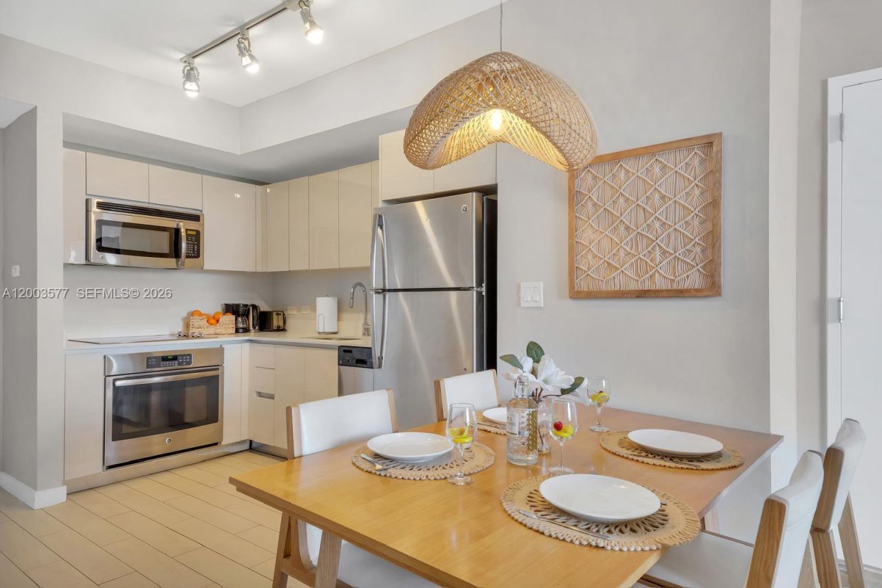 2602 E Hallandale Beach Blvd, Unit R704, Hallandale Beach, FL 33009 Photo