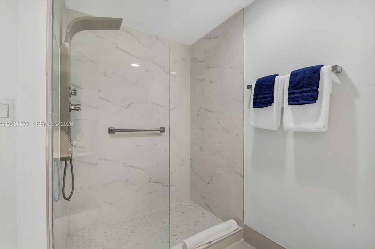 2602 E Hallandale Beach Blvd, Unit R704, Hallandale Beach, FL 33009 Photo