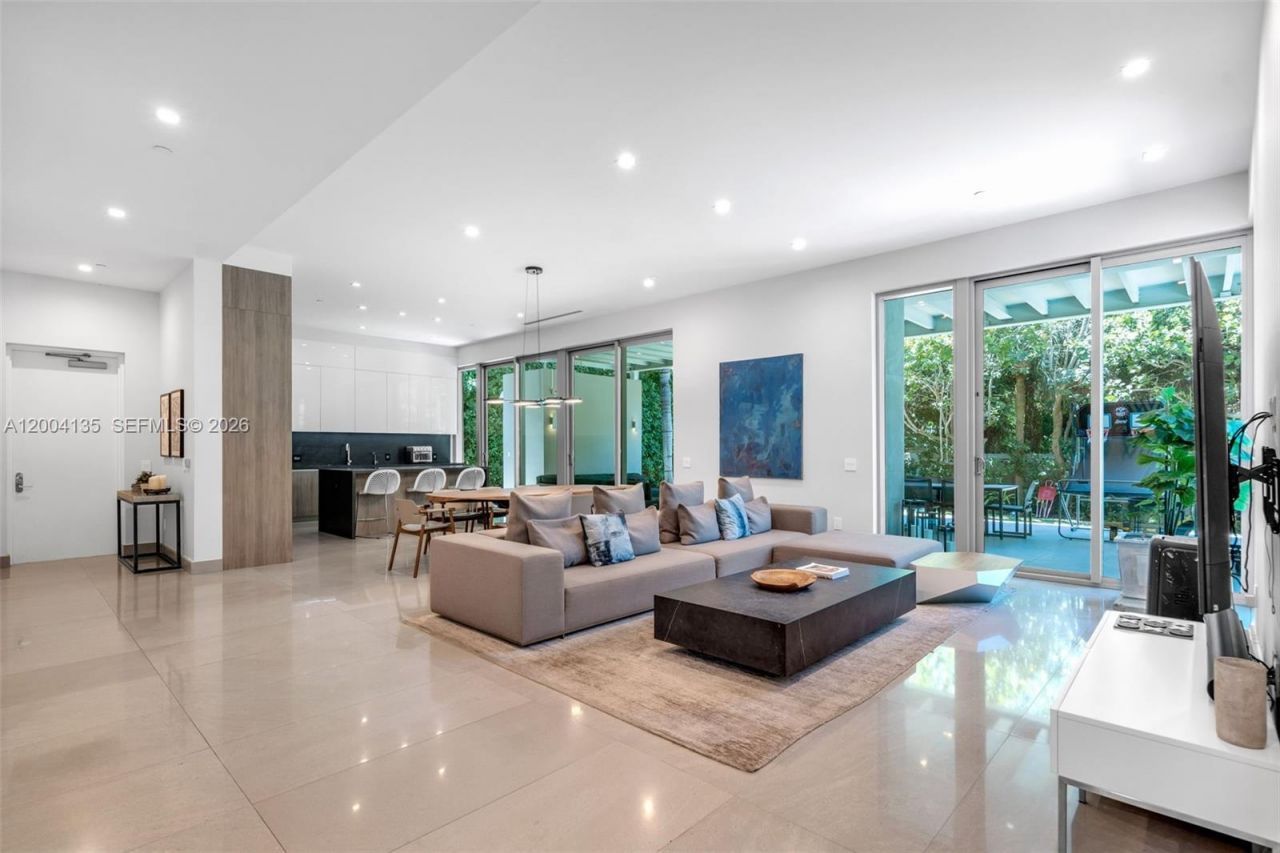 110 Reef Ln , Key Biscayne, FL 33149 Photo