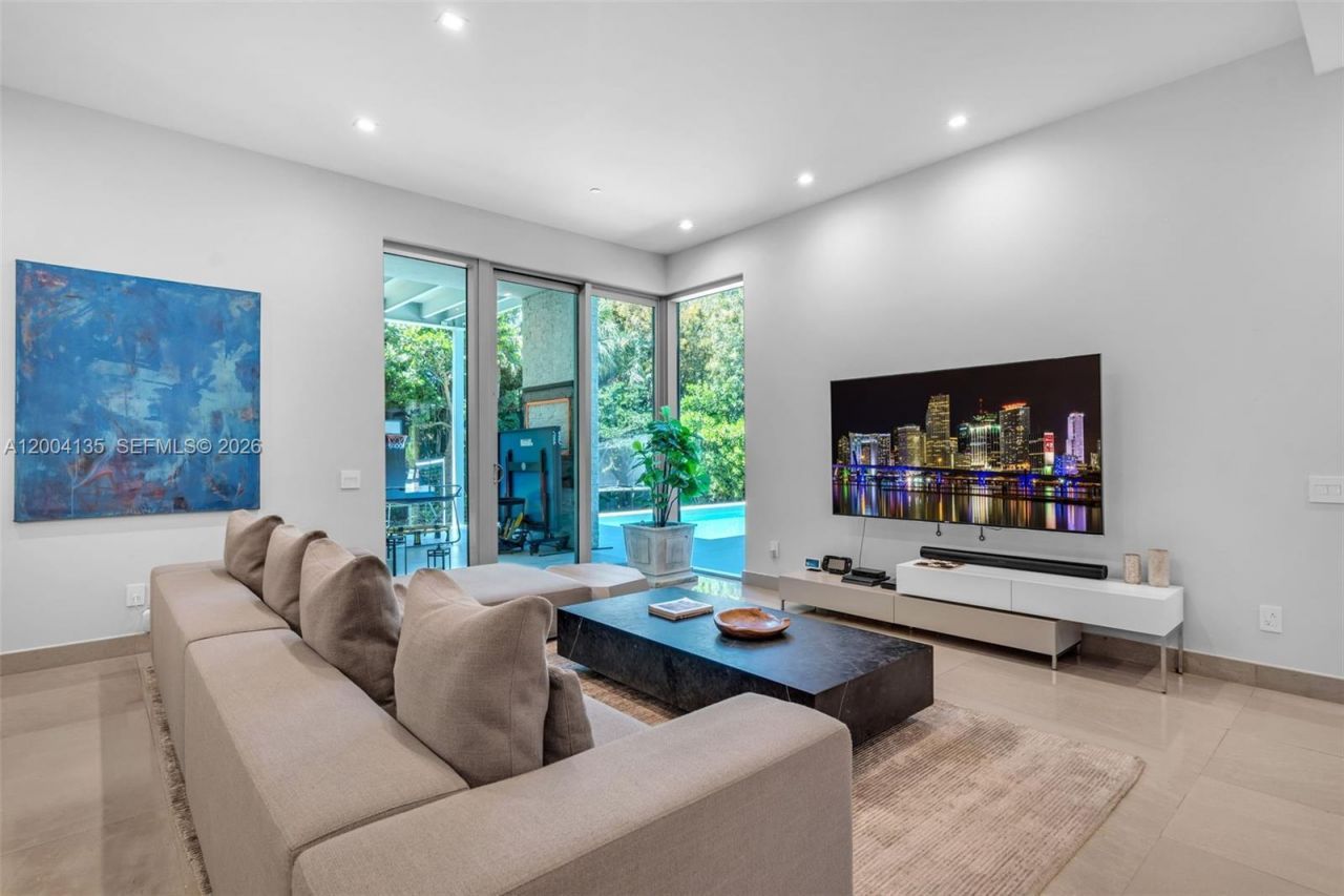 110 Reef Ln , Key Biscayne, FL 33149 Photo