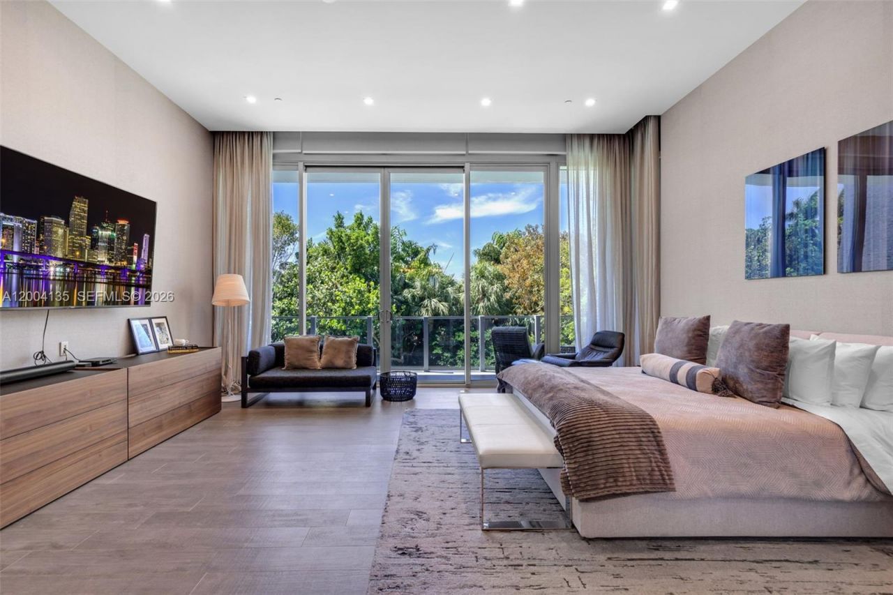 110 Reef Ln , Key Biscayne, FL 33149 Photo