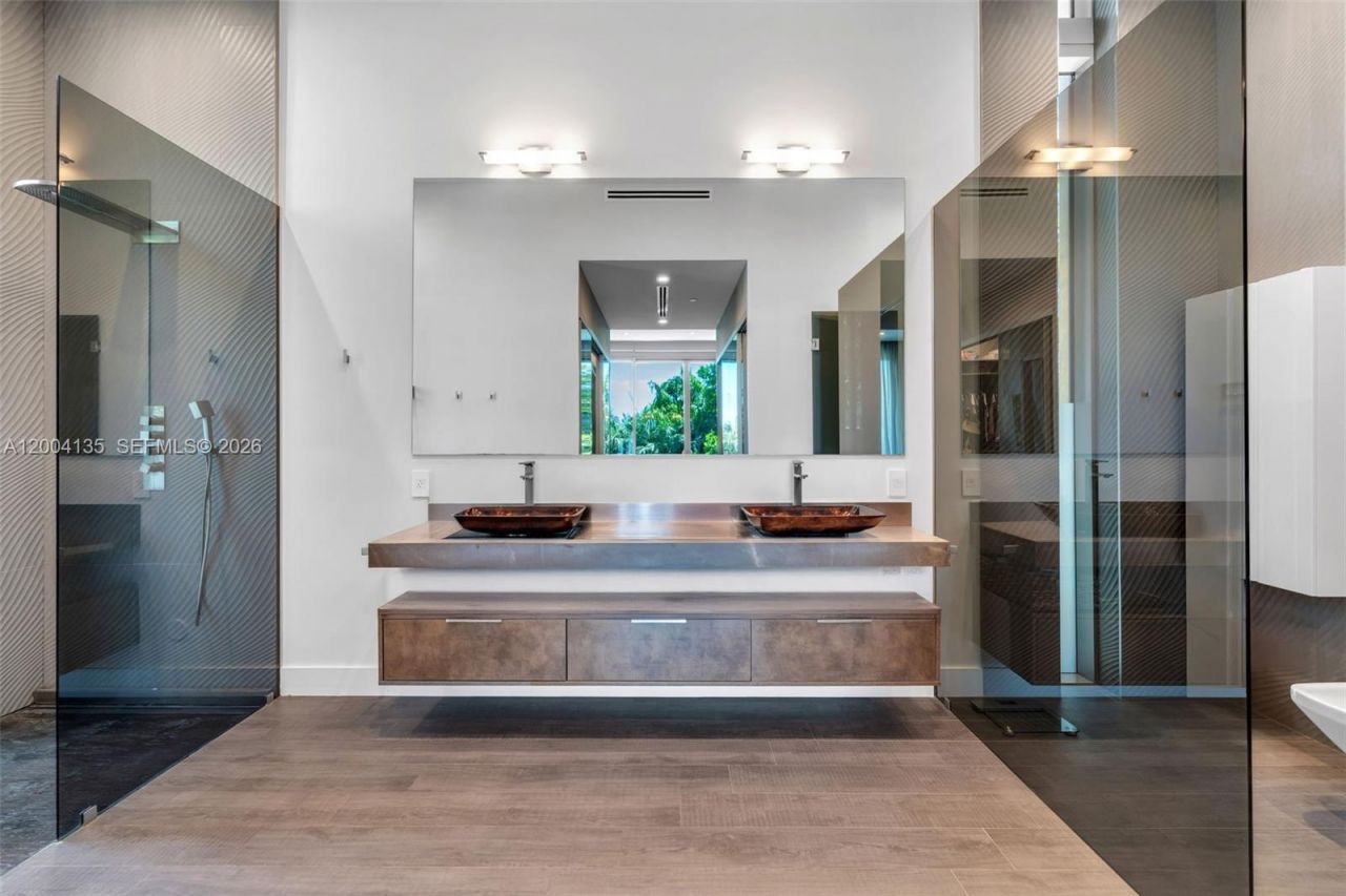 110 Reef Ln , Key Biscayne, FL 33149 Photo