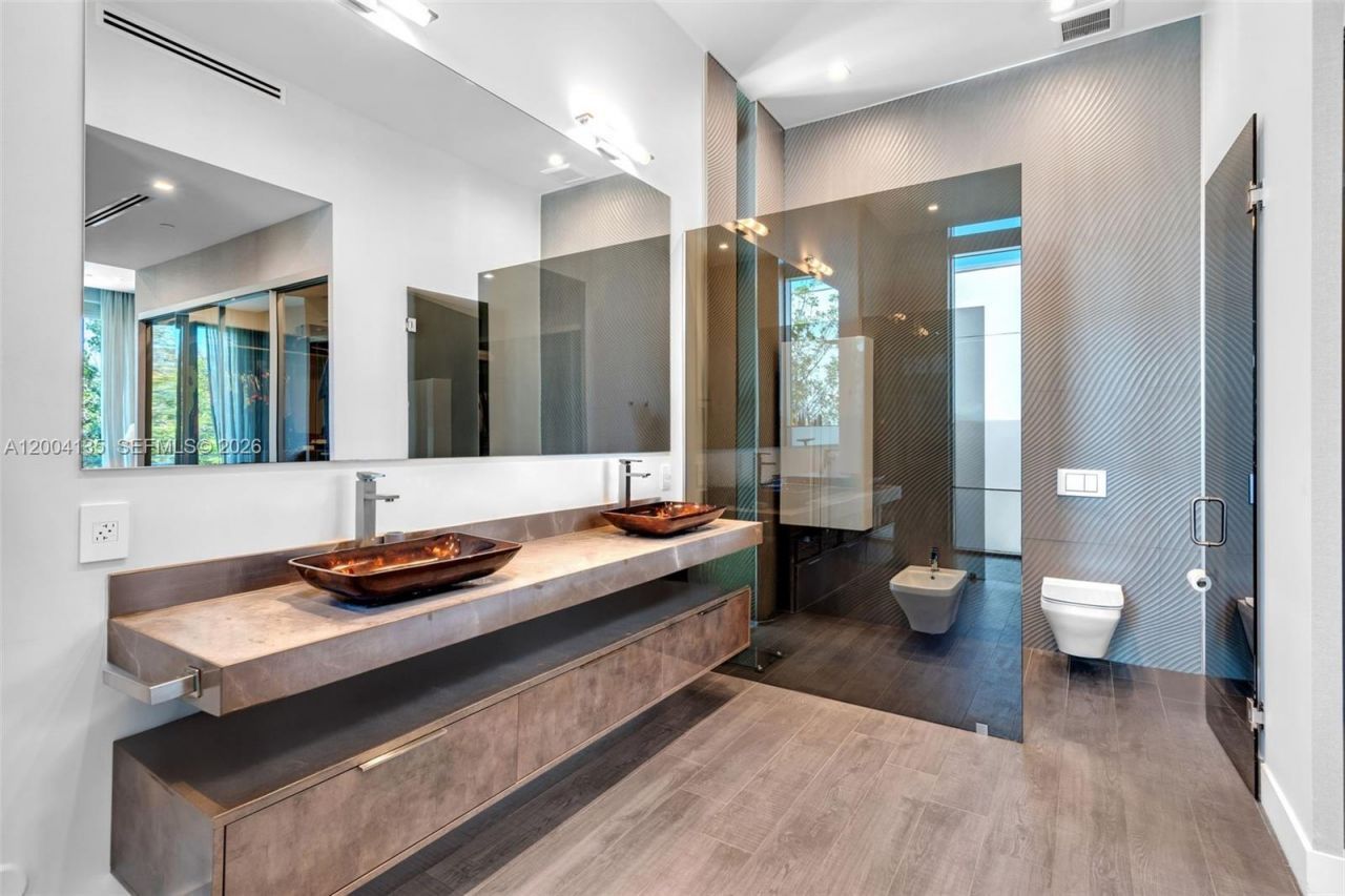 110 Reef Ln , Key Biscayne, FL 33149 Photo