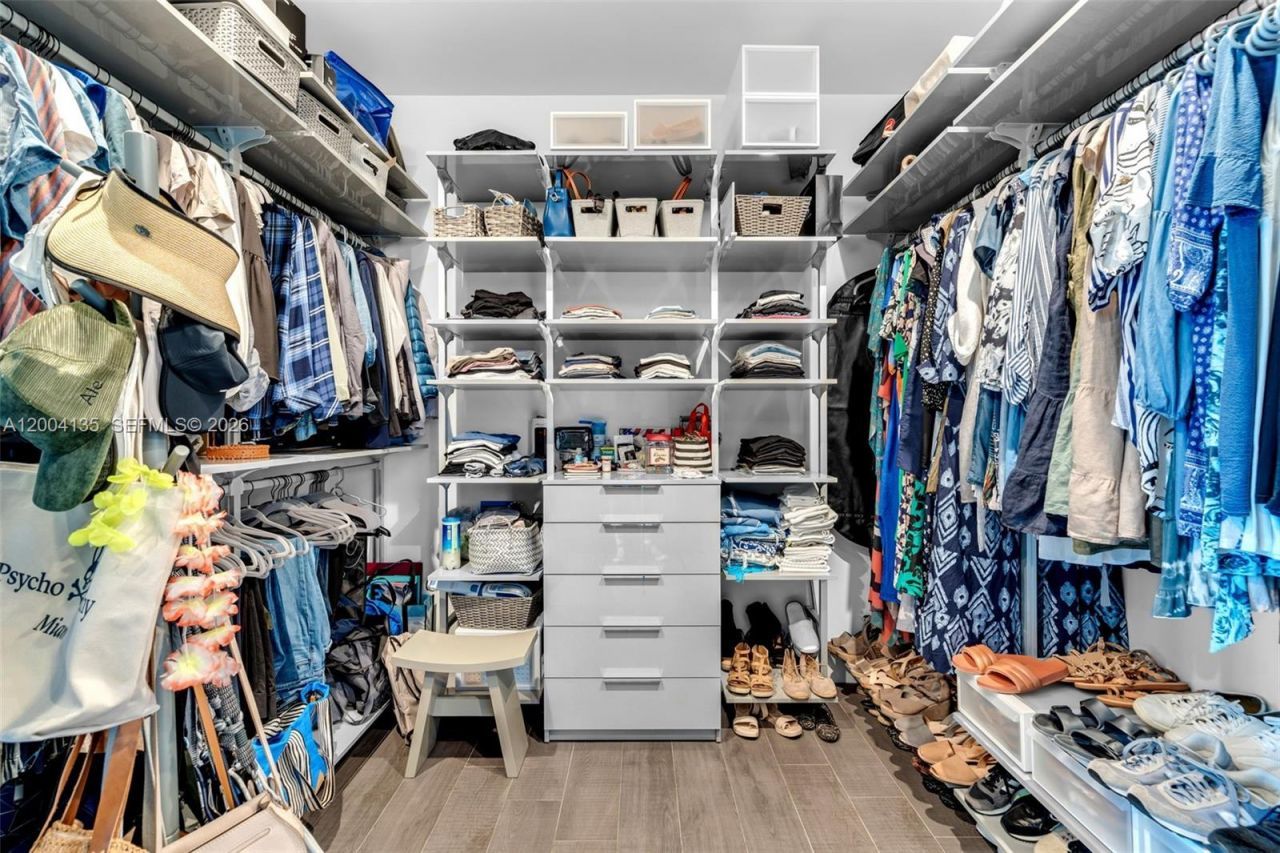 110 Reef Ln , Key Biscayne, FL 33149 Photo