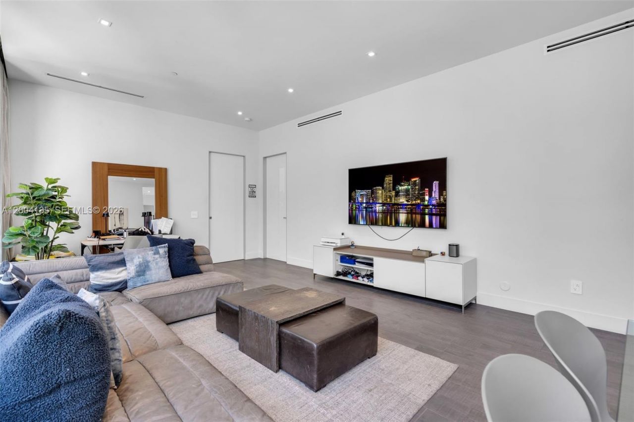 110 Reef Ln , Key Biscayne, FL 33149 Photo