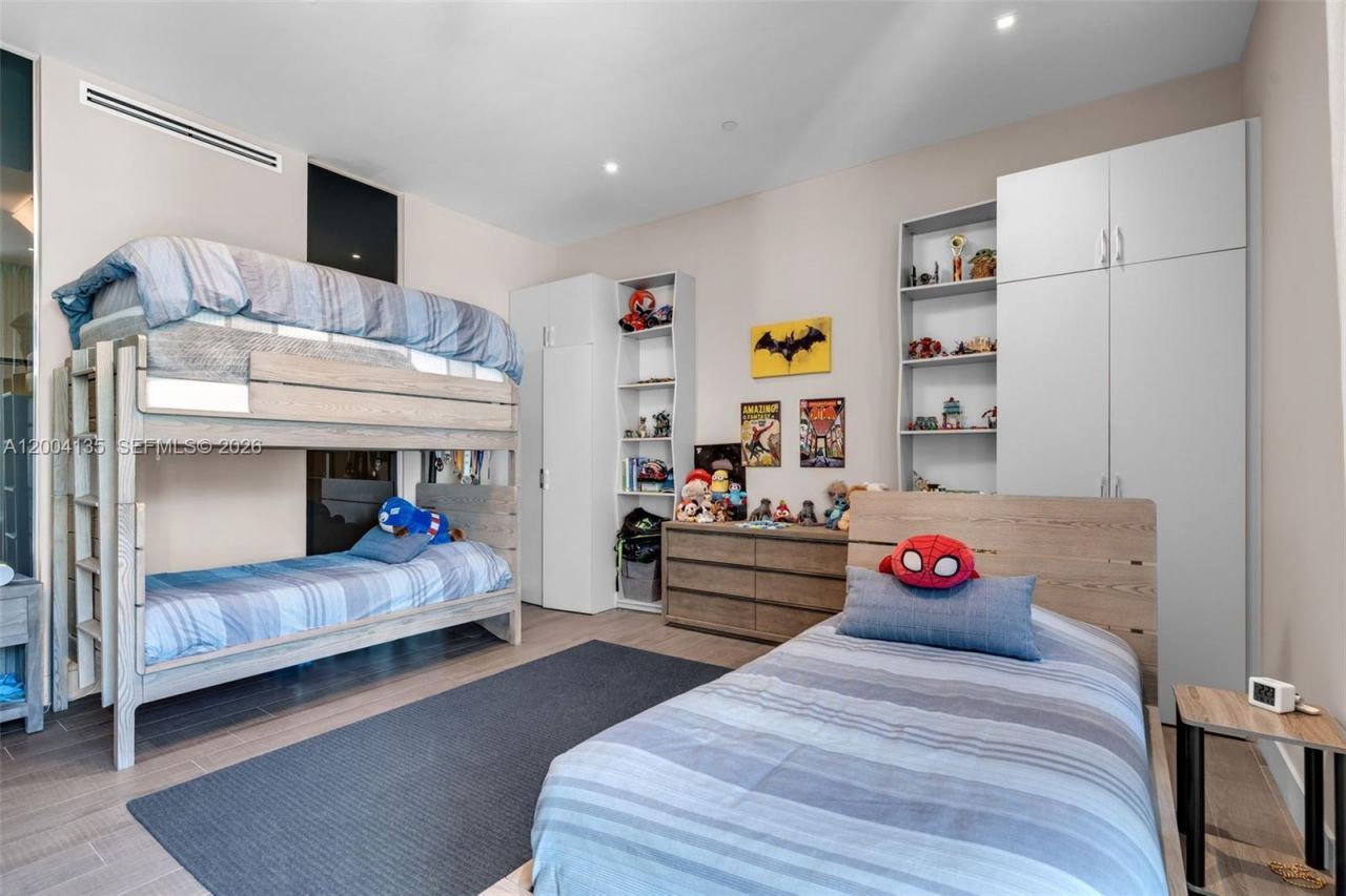 110 Reef Ln , Key Biscayne, FL 33149 Photo